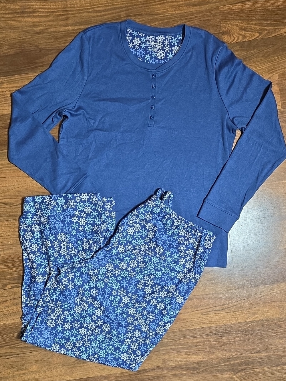 L.L. Bean Women's Cozy PJ Set, Snowflake Print